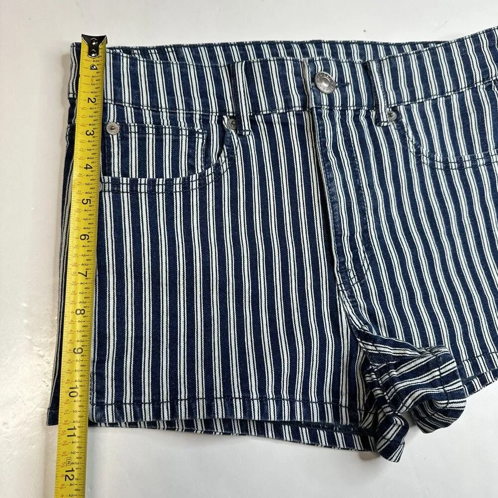 American Eagle Shorts Hi-Rise Shortie 6 Next Level Stretch Denim Jean Striped